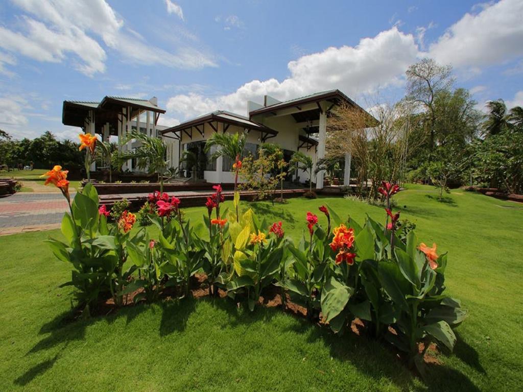 Ruins Chaaya Hotel Polonnaruwa Zewnętrze zdjęcie