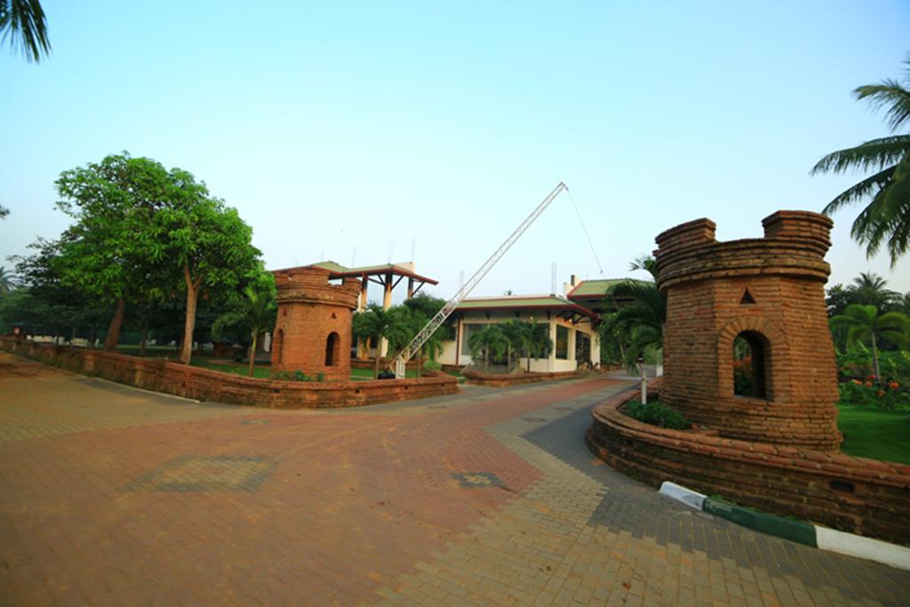 Ruins Chaaya Hotel Polonnaruwa Zewnętrze zdjęcie